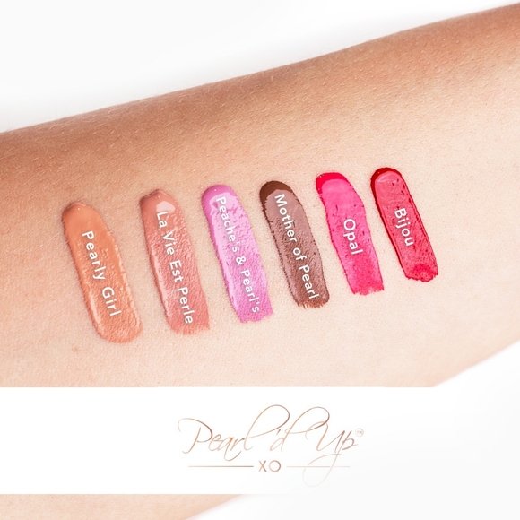 Brand new lipstick - Picture 3 of 4